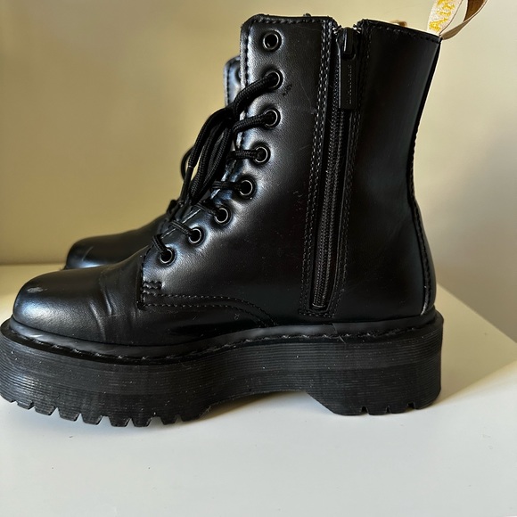 Dr. Martens Platform Boots “Vegan Jadon II” M6/W7 - Picture 3 of 4